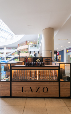 Stand LAZO en Santafé Medellín