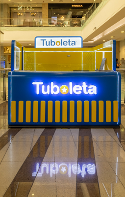 Stand TUBOLETA en Santafé Medellín